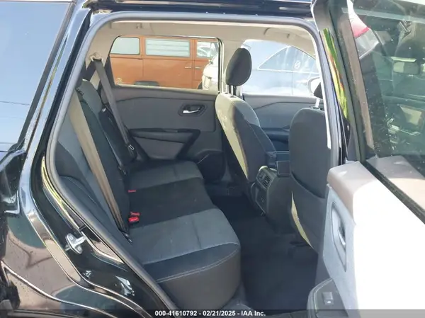 JN8BT3BA0PW437998 2023 NISSAN ROGUE - Image 8