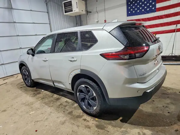 JN8BT3BA0RW350914 2024 NISSAN ROGUE - Image 2