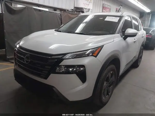 JN8BT3BA0RW355238 2024 NISSAN ROGUE - Image 2