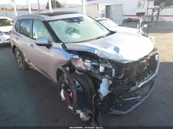 JN8BT3BA1NW042712 2022 NISSAN ROGUE