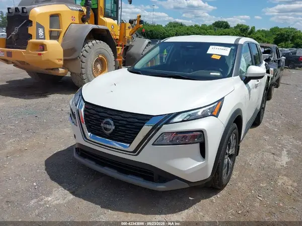 JN8BT3BA1PW430588 2023 NISSAN ROGUE - Image 2