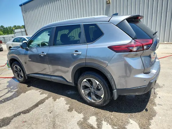 JN8BT3BA1RW353045 2024 NISSAN ROGUE - Image 2