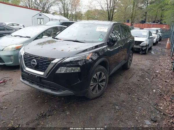 JN8BT3BA2PW002884 2023 NISSAN ROGUE - Image 2