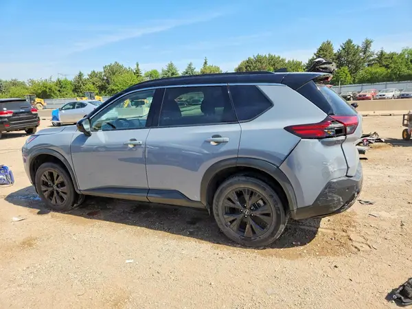 JN8BT3BA2PW008216 2023 NISSAN ROGUE - Image 2