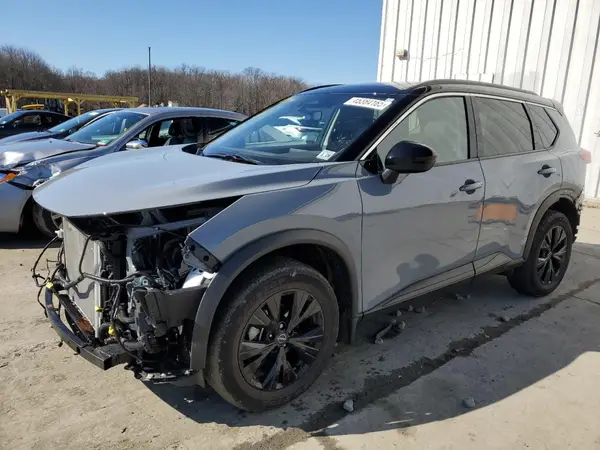 JN8BT3BA2PW013738 2023 NISSAN ROGUE - Image 1