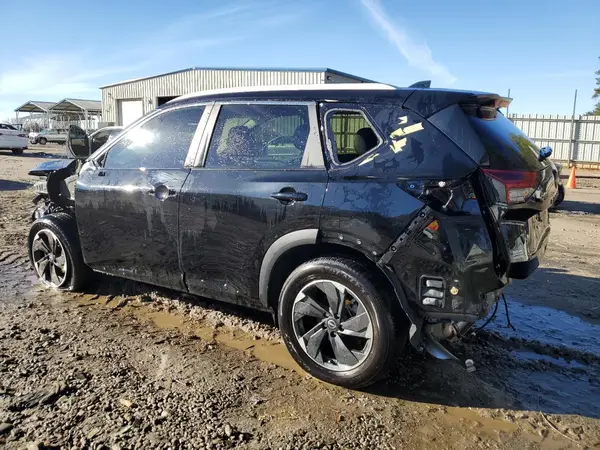JN8BT3BA2RW354334 2024 NISSAN ROGUE - Image 2