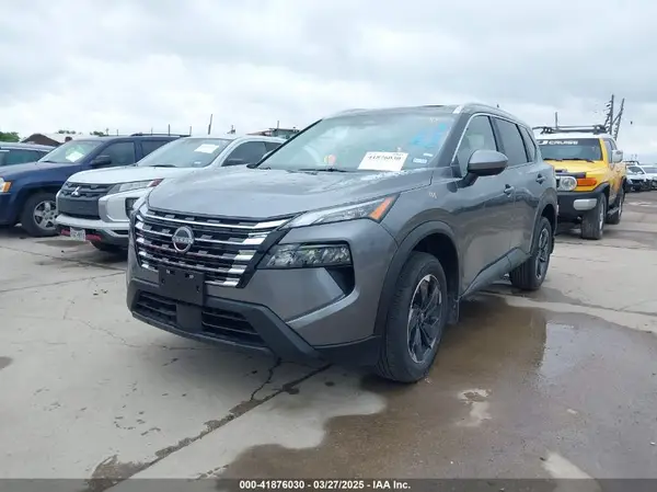 JN8BT3BA2SW006183 2025 NISSAN ROGUE - Image 2