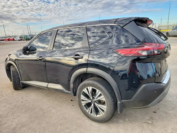 JN8BT3BA3PW436957 2023 NISSAN ROGUE - Image 2