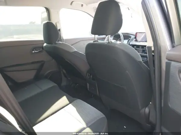 JN8BT3BA3PW437090 2023 NISSAN ROGUE - Image 8
