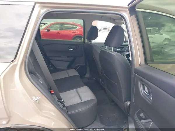 JN8BT3BA3RW355069 2024 NISSAN ROGUE - Image 8