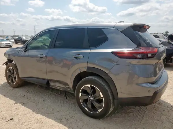 JN8BT3BA3RW362118 2024 NISSAN ROGUE - Image 2