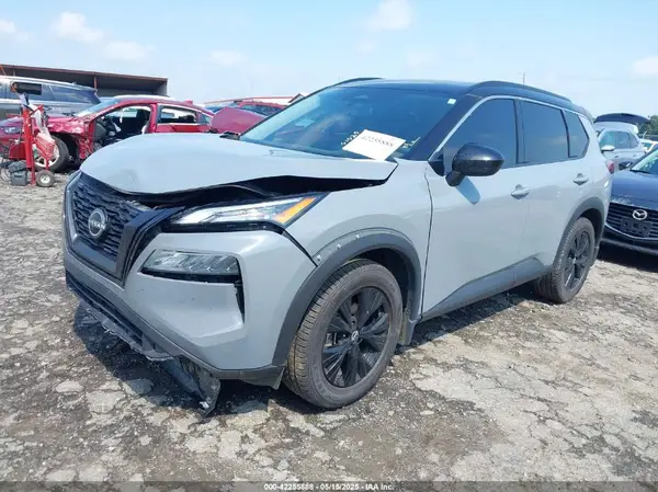 JN8BT3BA4PW011635 2023 NISSAN ROGUE - Image 2