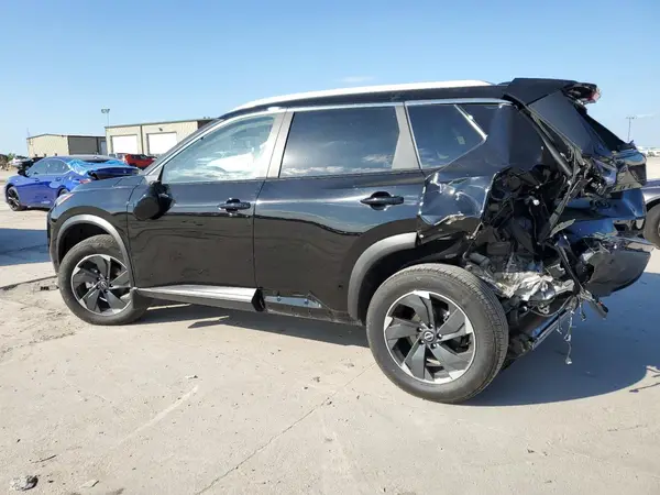 JN8BT3BA4RW001481 2024 NISSAN ROGUE - Image 2