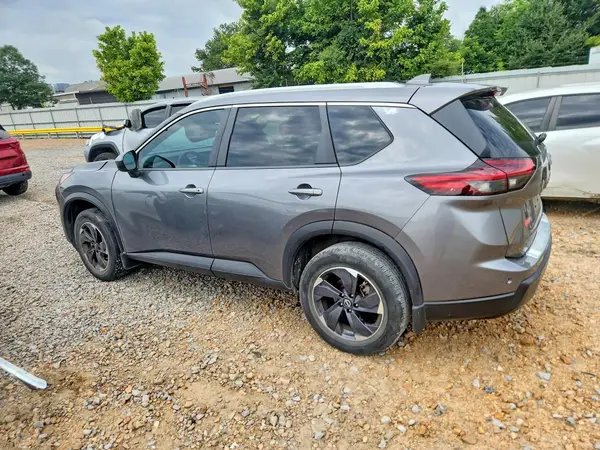JN8BT3BA4RW005112 2024 NISSAN ROGUE - Image 2