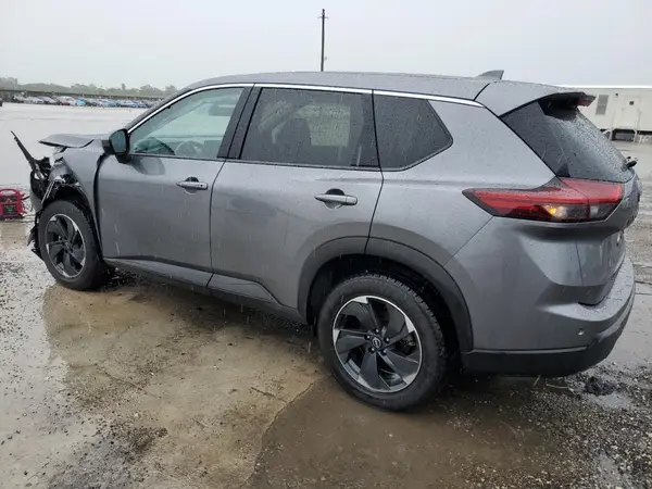 JN8BT3BA4RW351242 2024 NISSAN ROGUE - Image 2