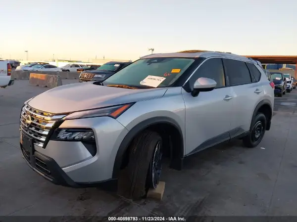 JN8BT3BA4RW359941 2024 NISSAN ROGUE - Image 2