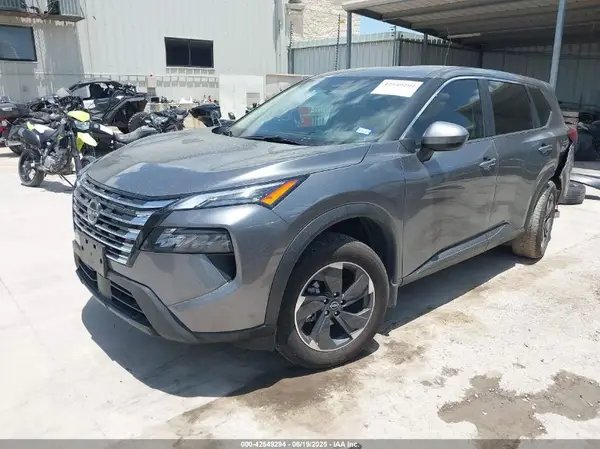 JN8BT3BA4SW002829 2025 NISSAN ROGUE - Image 2