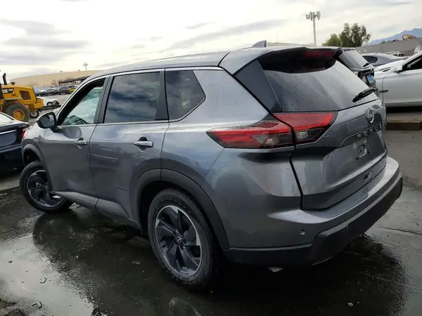 JN8BT3BA4SW009005 2025 NISSAN ROGUE - Image 2