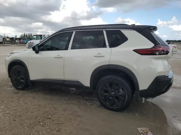 JN8BT3BA5PW006038 2023 NISSAN ROGUE - Image 2