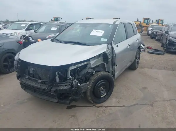 JN8BT3BA5PW403801 2023 NISSAN ROGUE - Image 2