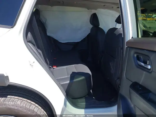 JN8BT3BA5PW430433 2023 NISSAN ROGUE - Image 8