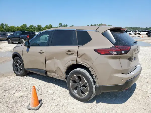JN8BT3BA5RW353467 2024 NISSAN ROGUE - Image 2