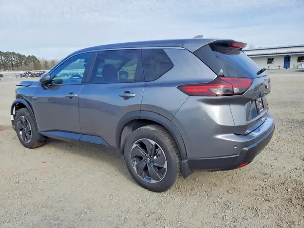 JN8BT3BA5RW354635 2024 NISSAN ROGUE - Image 2
