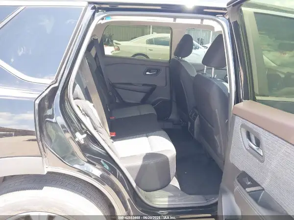 JN8BT3BA6PW421871 2023 NISSAN ROGUE - Image 8