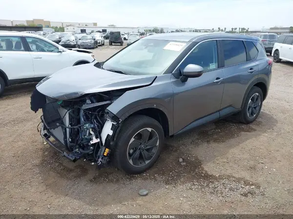 JN8BT3BA6RW005788 2024 NISSAN ROGUE - Image 2