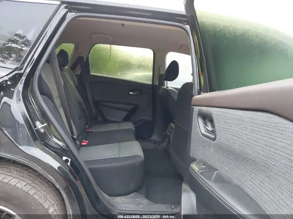 JN8BT3BA7PW421121 2023 NISSAN ROGUE - Image 8