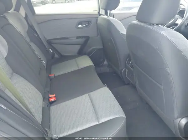 JN8BT3BA7PW428988 2023 NISSAN ROGUE - Image 8