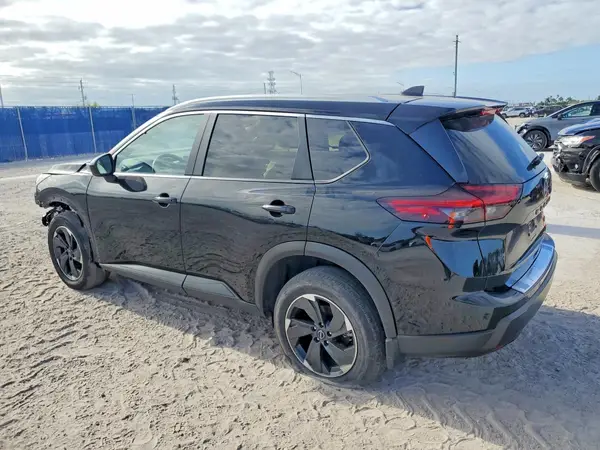 JN8BT3BA7RW355186 2024 NISSAN ROGUE - Image 2