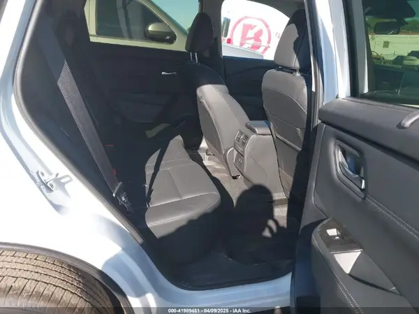 JN8BT3BA7SW007622 2025 NISSAN ROGUE - Image 8