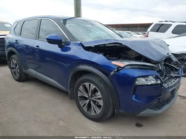 JN8BT3BA8NW040584 2022 NISSAN ROGUE - Image 1