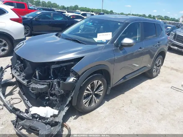 JN8BT3BA8NW043355 2022 NISSAN ROGUE - Image 2
