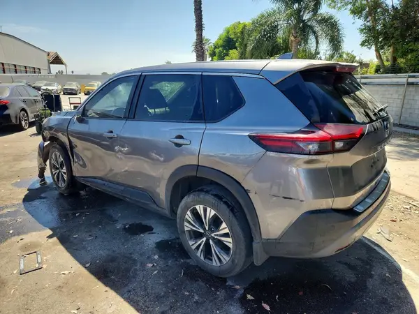 JN8BT3BA8PW004087 2023 NISSAN ROGUE - Image 2