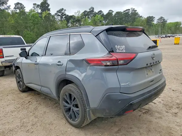 JN8BT3BA8PW009211 2023 NISSAN ROGUE - Image 2