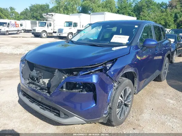 JN8BT3BA8PW009497 2023 NISSAN ROGUE - Image 2