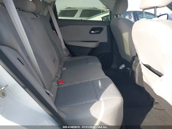 JN8BT3BA8PW418468 2023 NISSAN ROGUE - Image 8