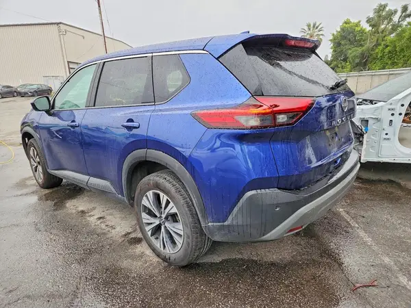 JN8BT3BA8PW421533 2023 NISSAN ROGUE - Image 2