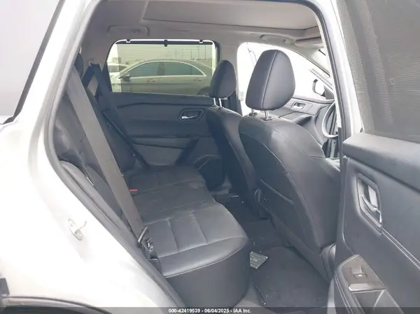JN8BT3BA8RW357061 2024 NISSAN ROGUE - Image 8