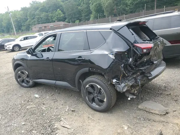 JN8BT3BA9RW350393 2024 NISSAN ROGUE - Image 2