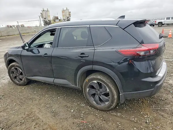 JN8BT3BA9RW358963 2024 NISSAN ROGUE - Image 2
