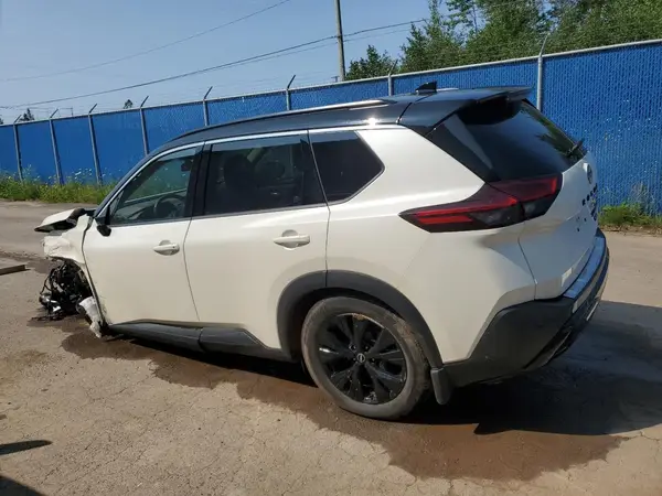 JN8BT3BB0PW194671 2023 NISSAN ROGUE - Image 2