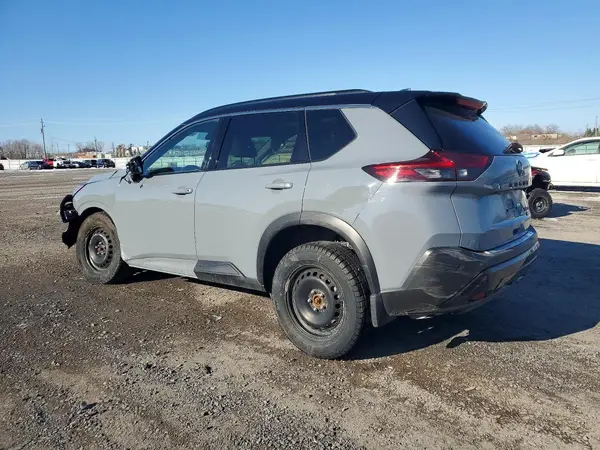 JN8BT3BB0PW203160 2023 NISSAN ROGUE - Image 2