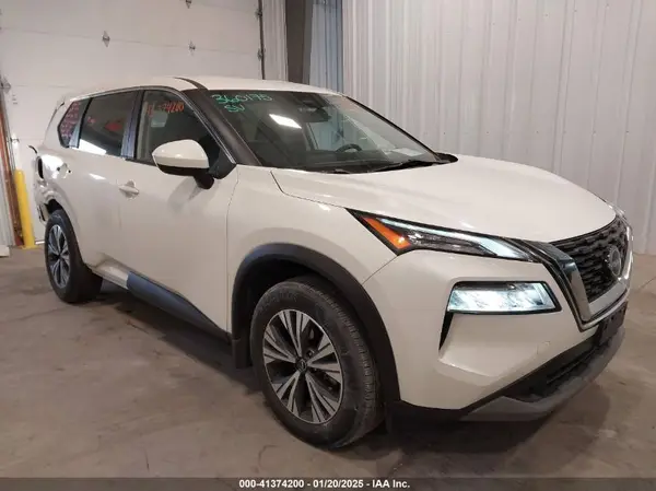 JN8BT3BB0PW475806 2023 NISSAN ROGUE - Image 1