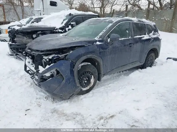 JN8BT3BB0RW430108 2024 NISSAN ROGUE - Image 2