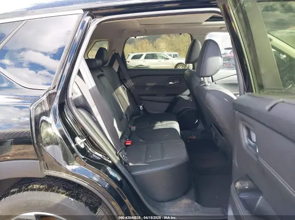 JN8BT3BB0RW435678 2024 NISSAN ROGUE - Image 8