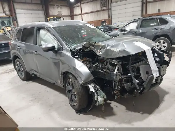 JN8BT3BB0SW153692 2025 NISSAN ROGUE - Image 1