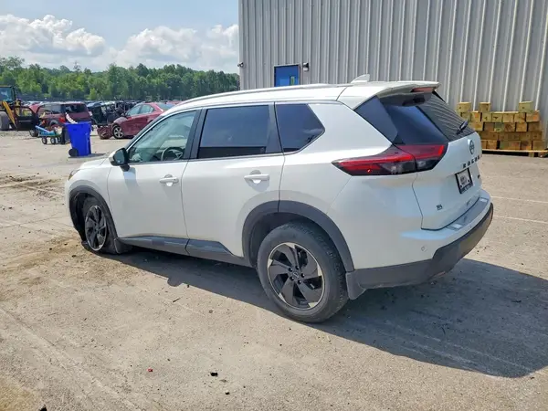 JN8BT3BB0SW159721 2025 NISSAN ROGUE - Image 2